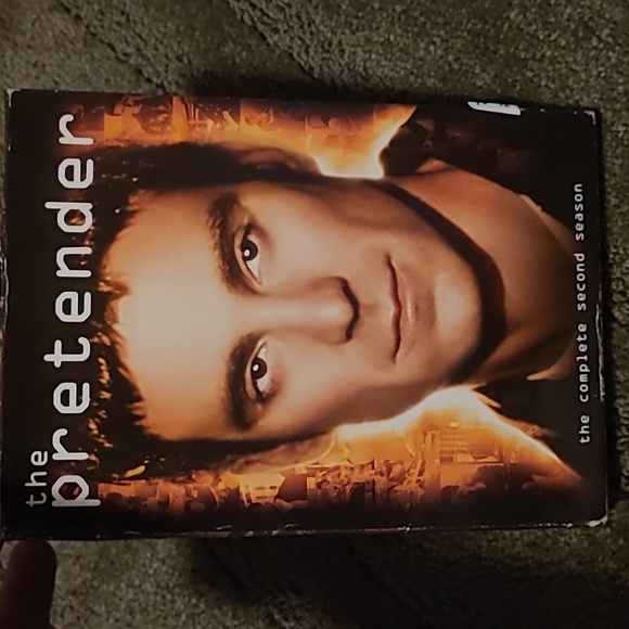 The Pretender - Season 2 DVD’S - Picture 1 of 6